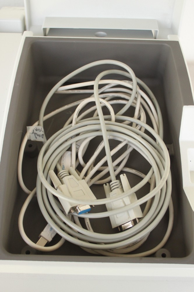 THERMO SCIENTIFIC EVOLUTION 300 BB UV SPECTROMETER AS-IS