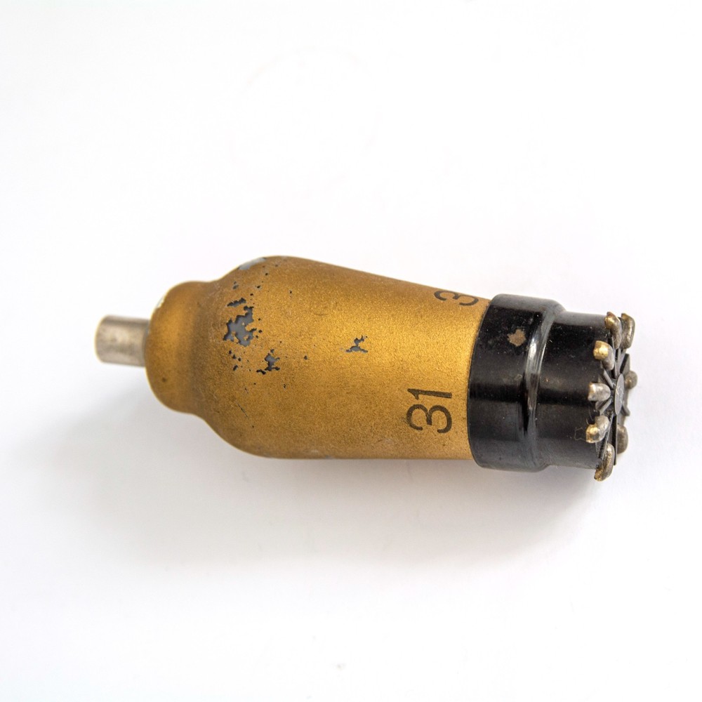 Tube Telefunken Triode AC2. Tested.