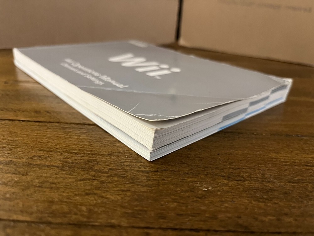 Nintendo Wii Original Manual & Operations System Setup Book w/ Controller Insert