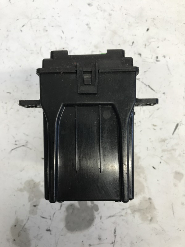 Volvo D13H Common Powertrain Control Module 21083375 (586-10085)