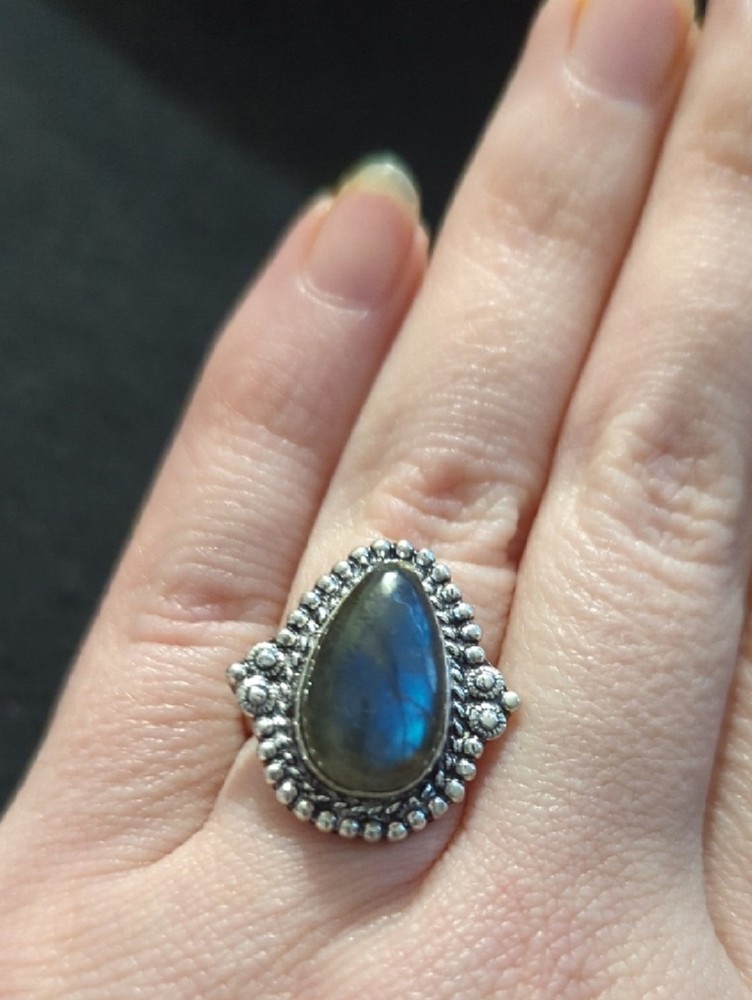 Silver Plated Grey Labradorite Gemstone Teardrop Statement Ring - size 7