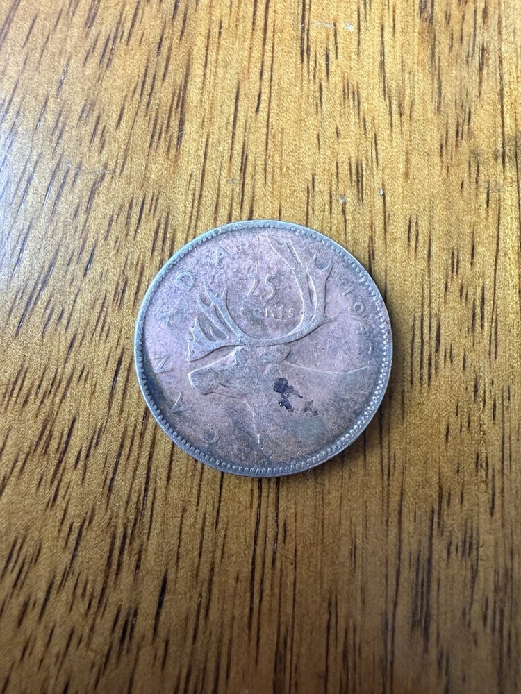 1947 CANADIAN 25 CENT QUARTER **SILVER**