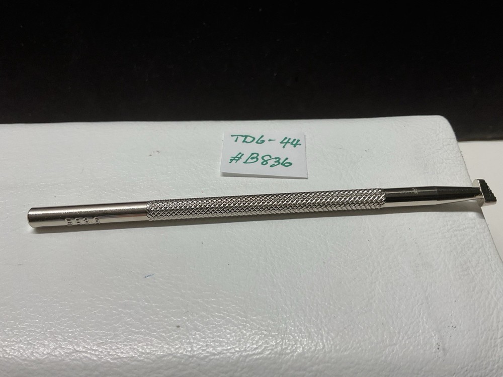 CRAFTOOL #B836 Beveler Leather Stamping Tool (TD6-44)