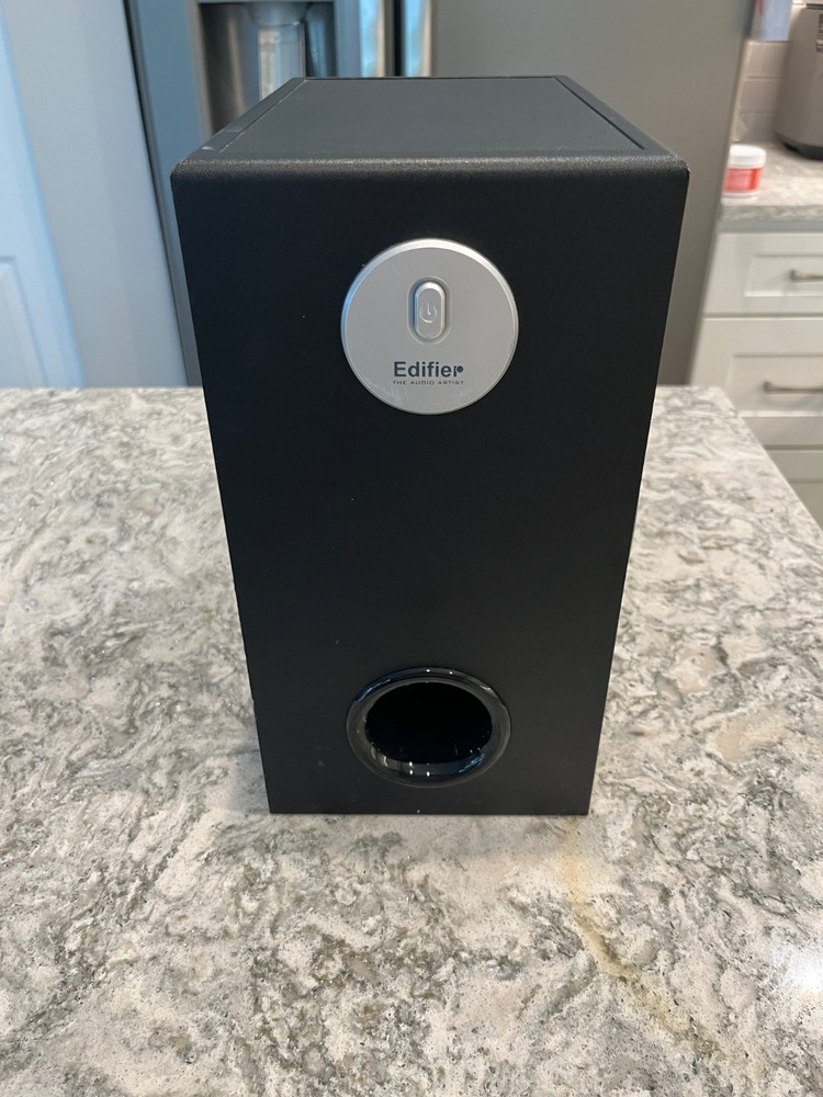 Edifier M3300 computer subwoofer - 6.5" magnetically shielded - read description