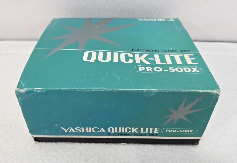 Yashica Quick Lite PRO-50 DX Electronic Flash Unit