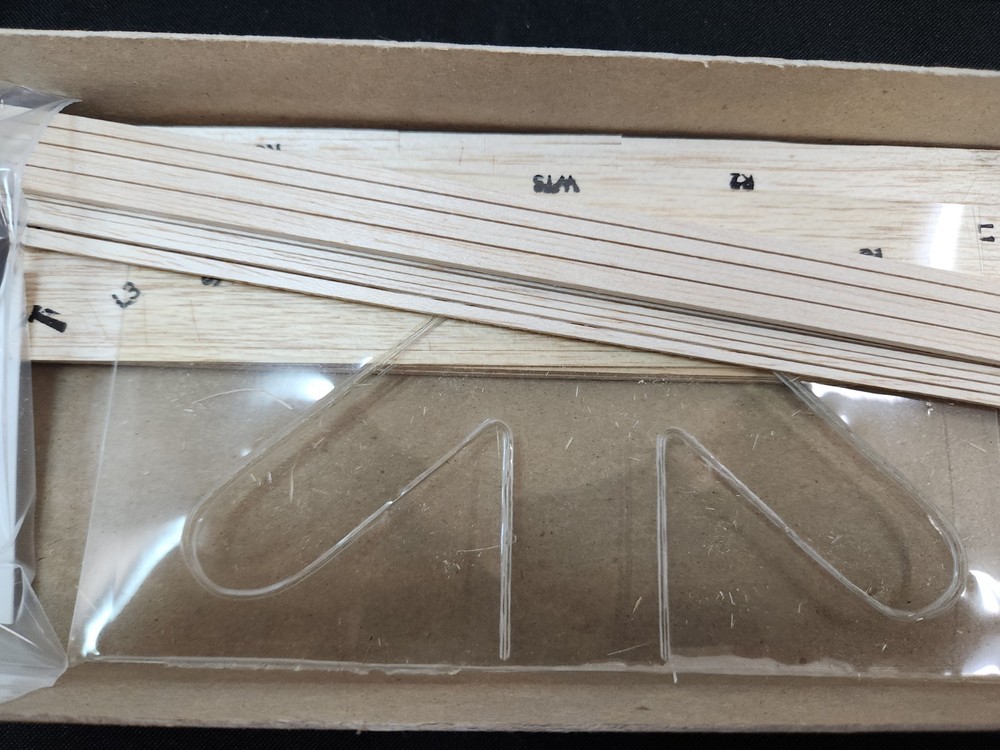 Vintage Sterling Balsa model plane Piper Super Cub kit A7 span 18"
