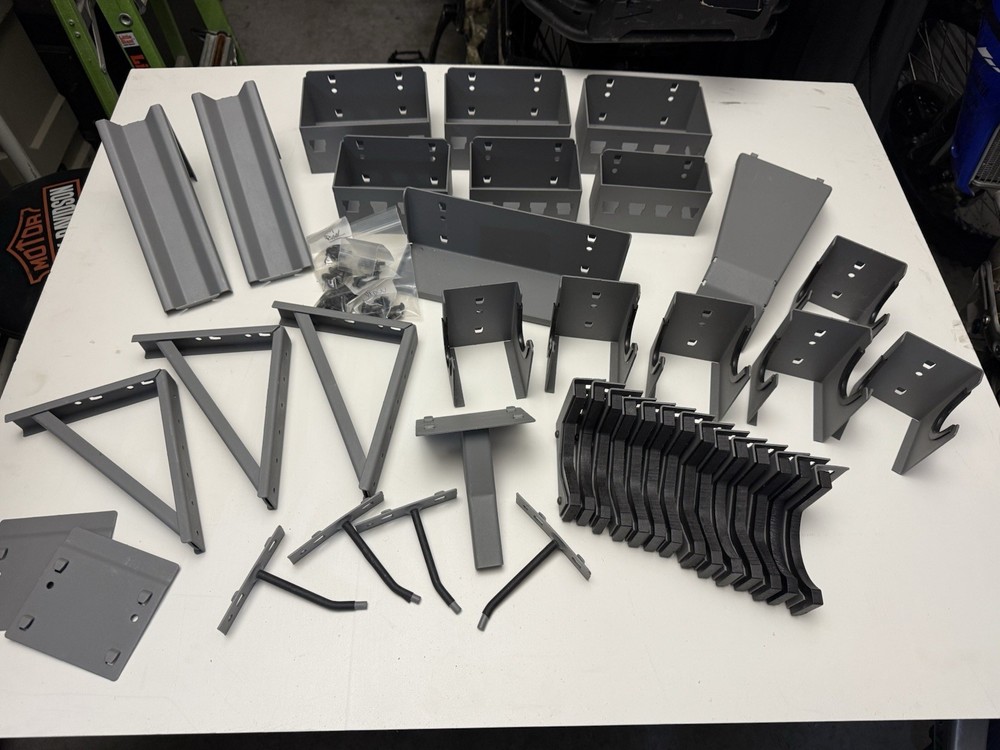 Gallowtech Wall Hangers Lot