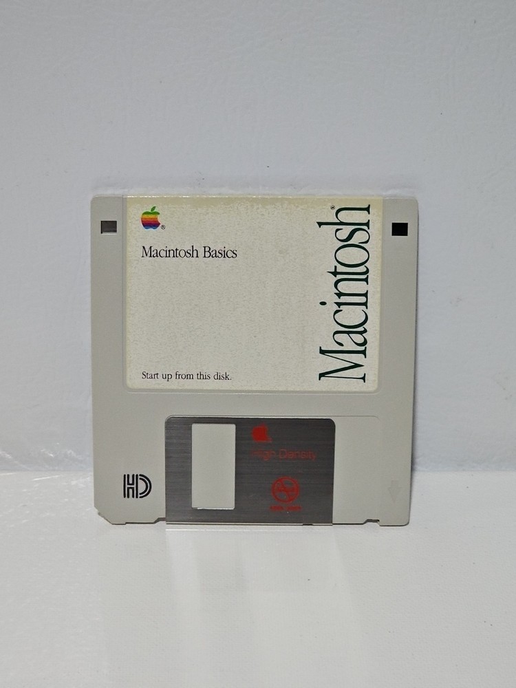 Macintosh Basics Start Up Disk Untested