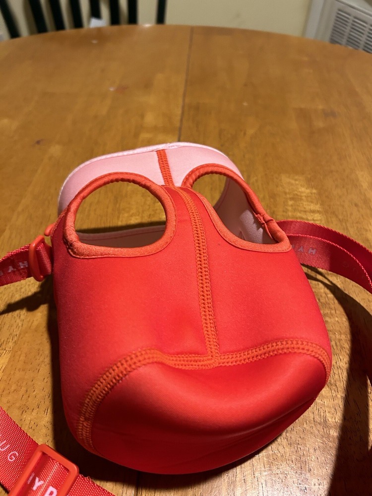 Hydrojug Sleeve Pink/Red Pre Owned