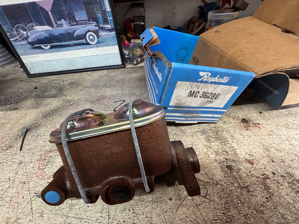 RAYBESTOS MC36280  MASTER CYLINDER  9W