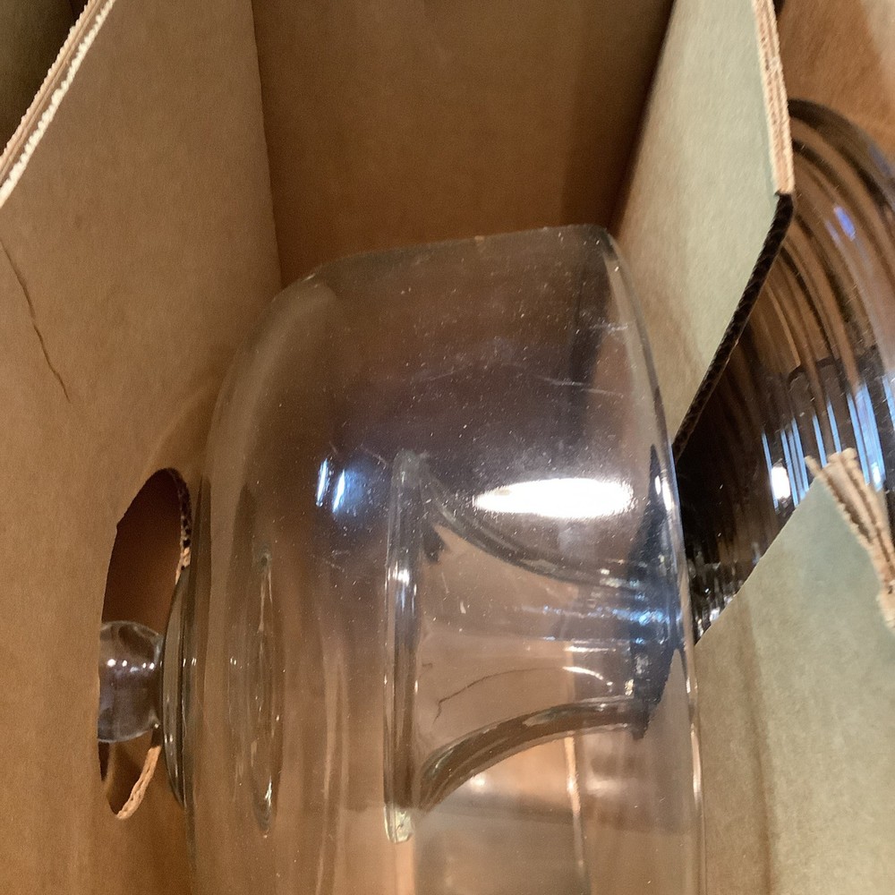 Anchor Hocking 2 Piece Footed Cake Set In Original Box