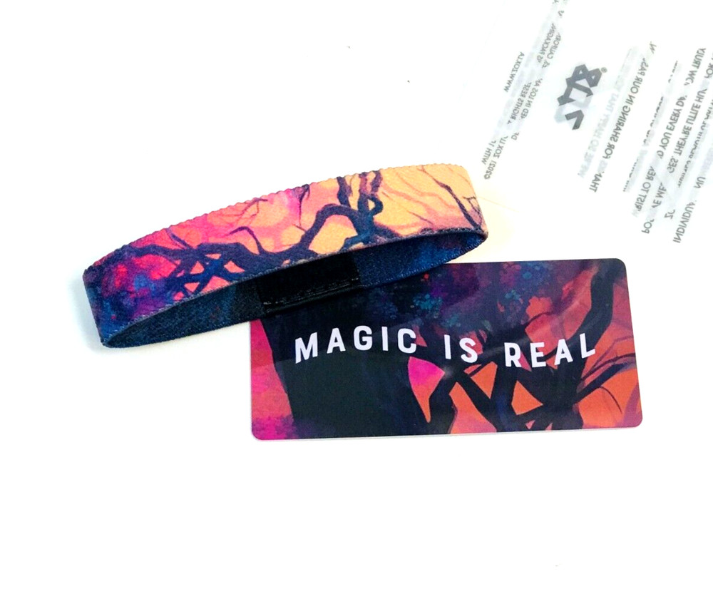 ZOX **MAGIC IS REAL** Silver Single Small Wristband w/Card NIP