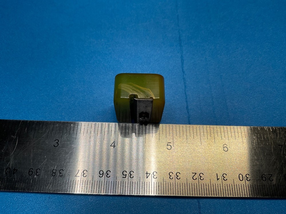 ———BEAUTIFUL BAKELITE PENCIL ✏️ SHARPER ————B-S