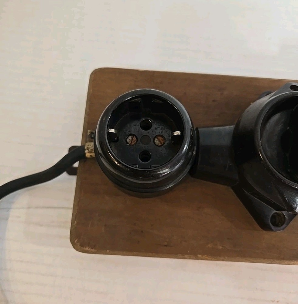 Distributor Plate Switch Panel Socket 2 Pieces Bakelite with Cable and Plug