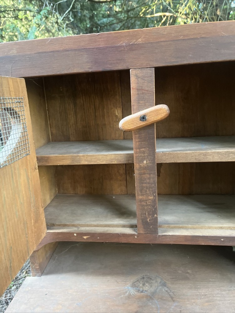 Antique Kitchenette Heart Windows