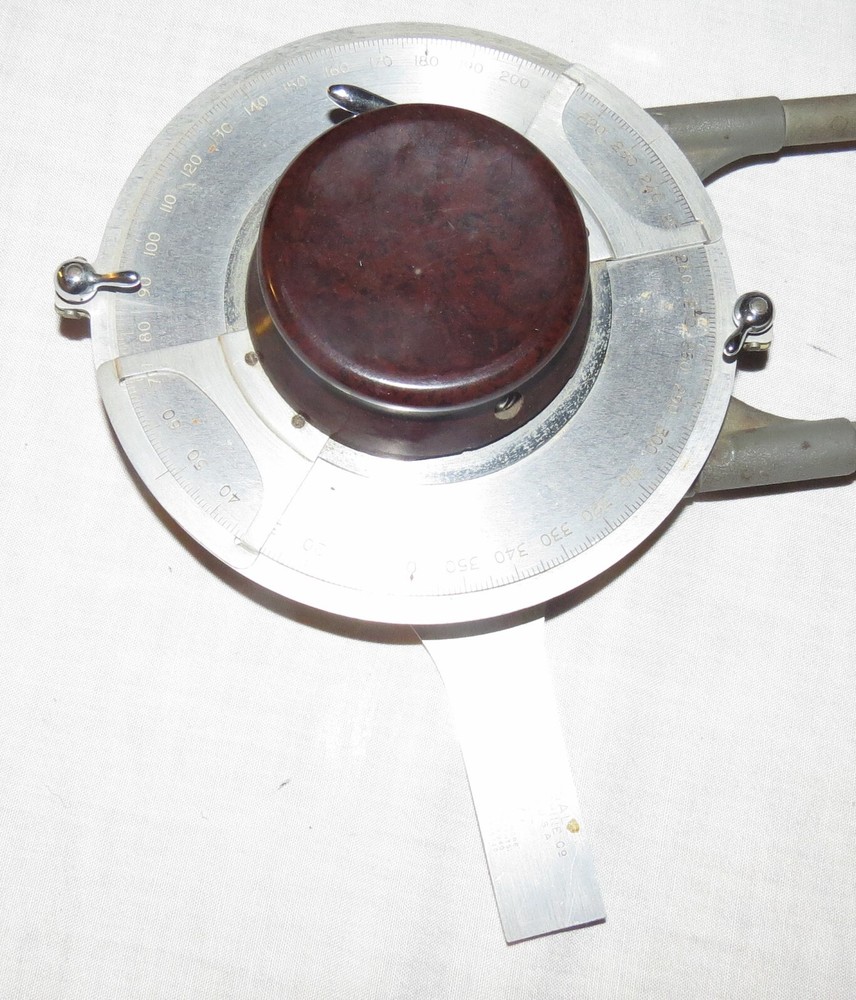 Universal Drafting Machine Model 77