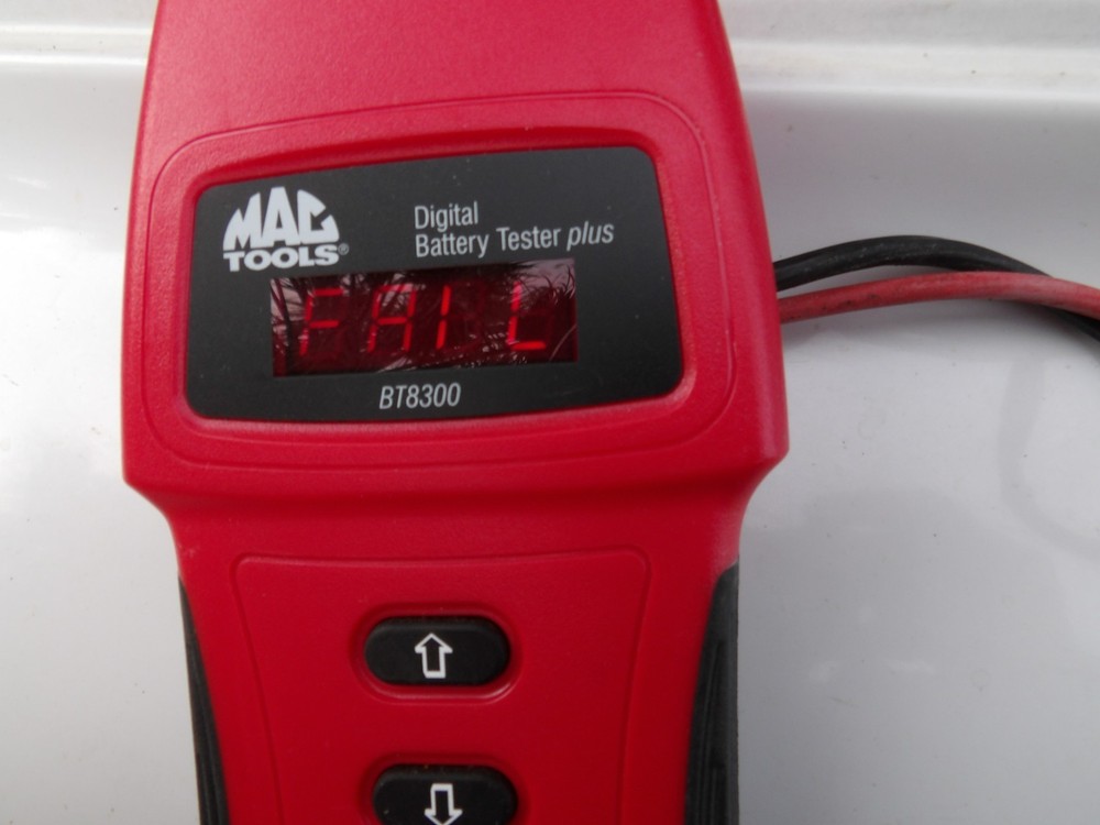 Mac Tools BT8300 Battery Tester Case & Manual MINT