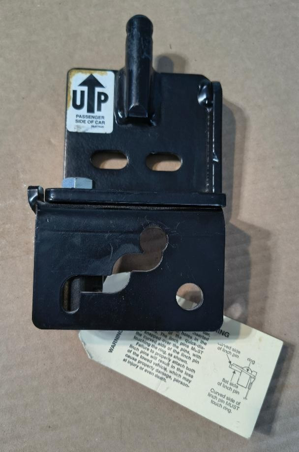 NEW Roadmaster Replacement Quick Disconnect Bracket Passenger Side Car FreeShip