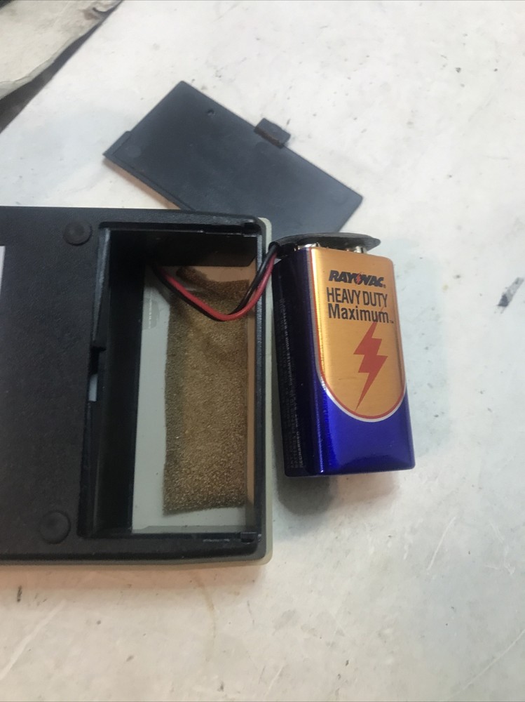 Vintage Lloyd's Accumatic E501 Microelectronic Handheld Calculator Works