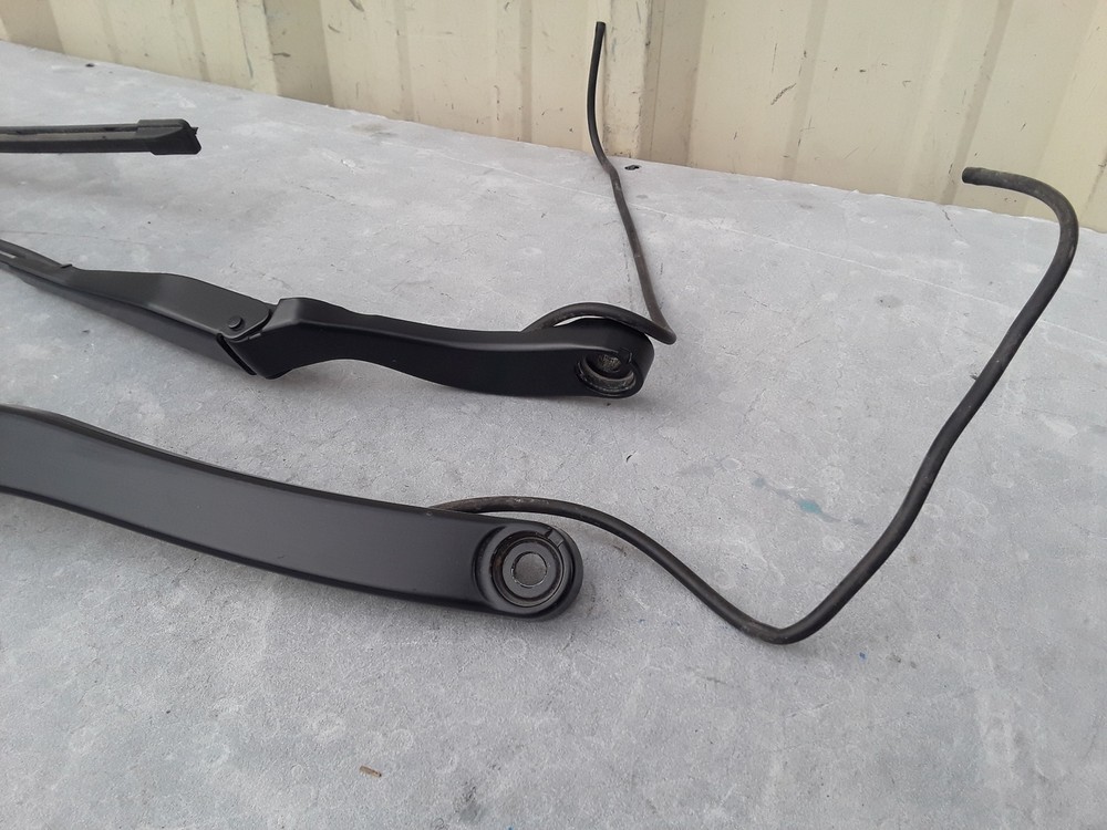 2017-2022 TESLA MODEL 3 M3 FRONT WINDSHIELD LEFT & RIGHT WIPER ARM SET OEM