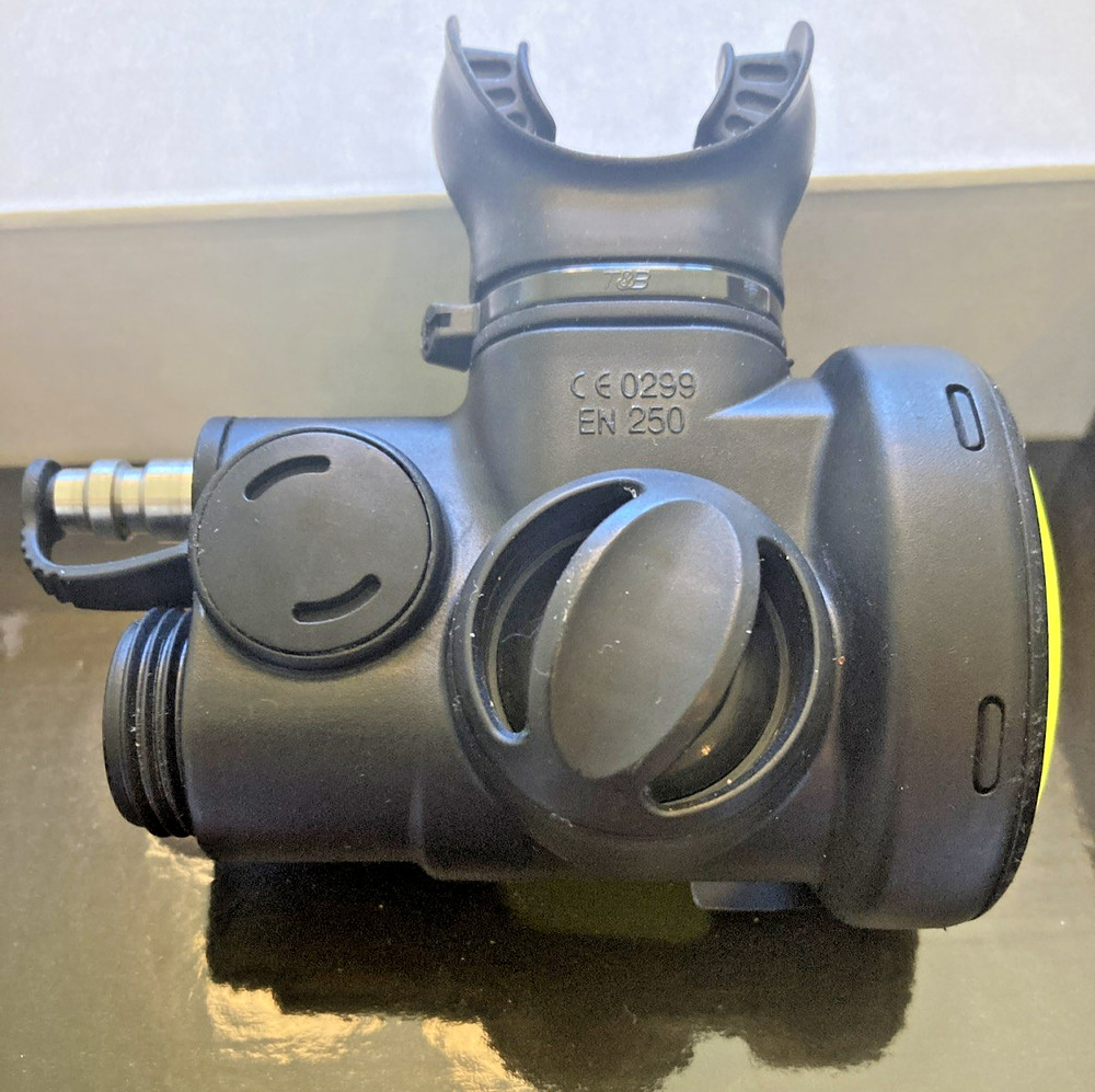 Atomic Aquatics - SS1 Safe Second/Inflator - Includes Hose!