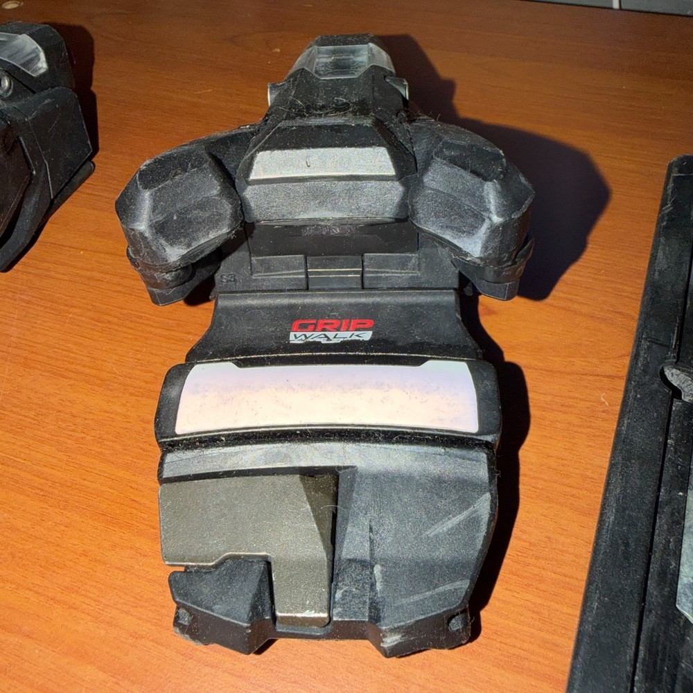 Salomon Strive 13 Demo Ski Bindings Black