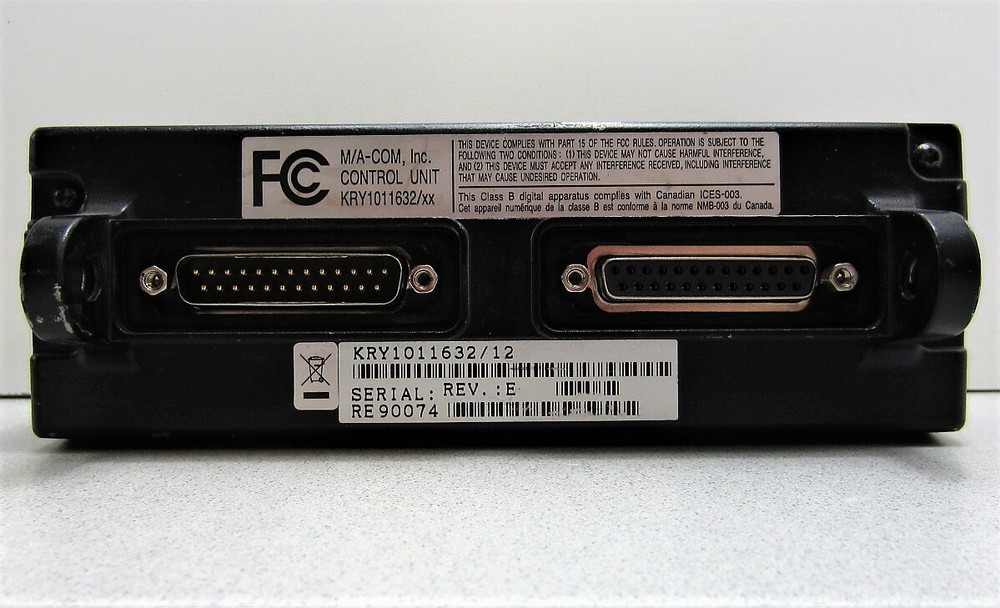 M/A-COM KRY1011632/12 Rev. E Control Head Dash Unit