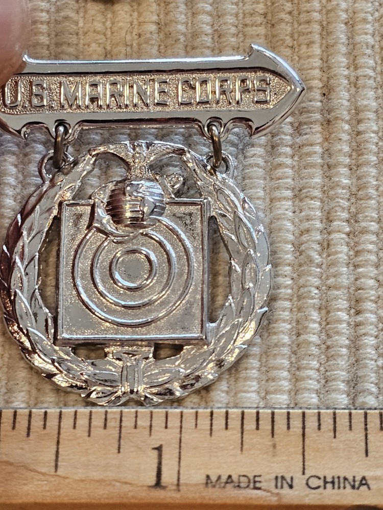 WWII 1950s USMC Marine Basic Shooting NS Meyer Badge L@@K!!!