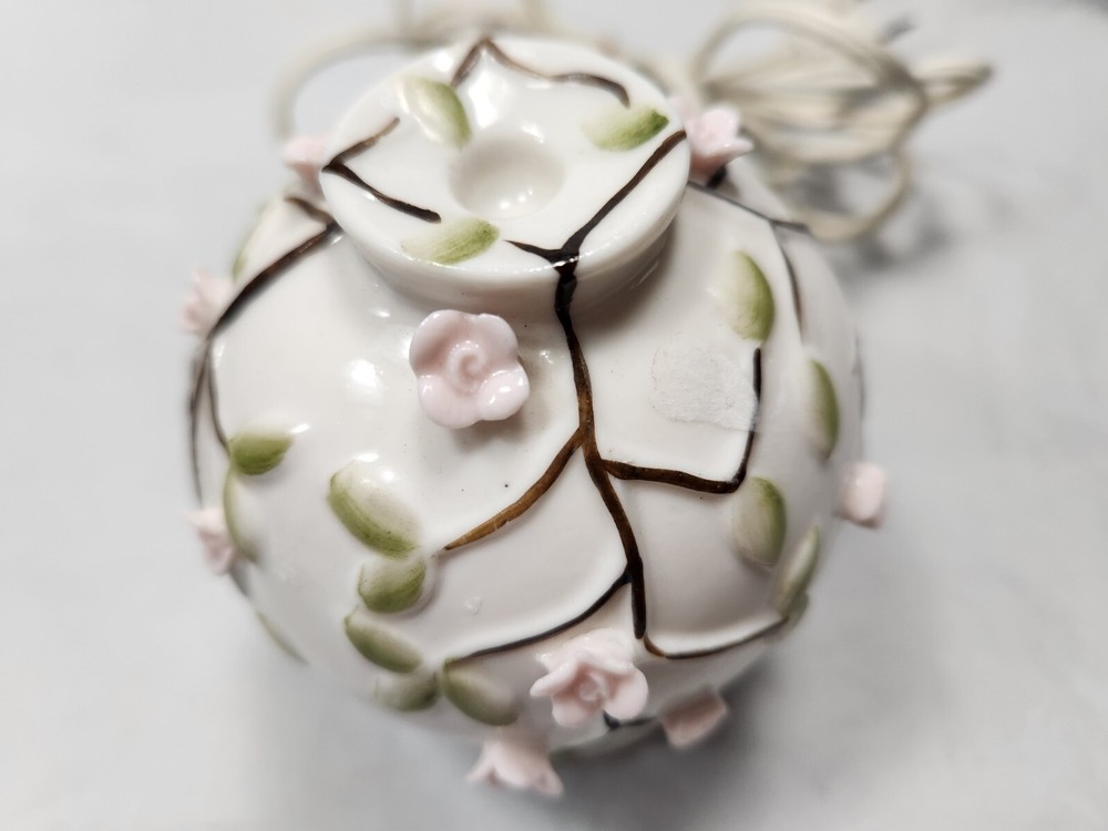 LW Irice Japan Perfume Night Light Porcelain Scent Diffuser Applied Tiny Flowers
