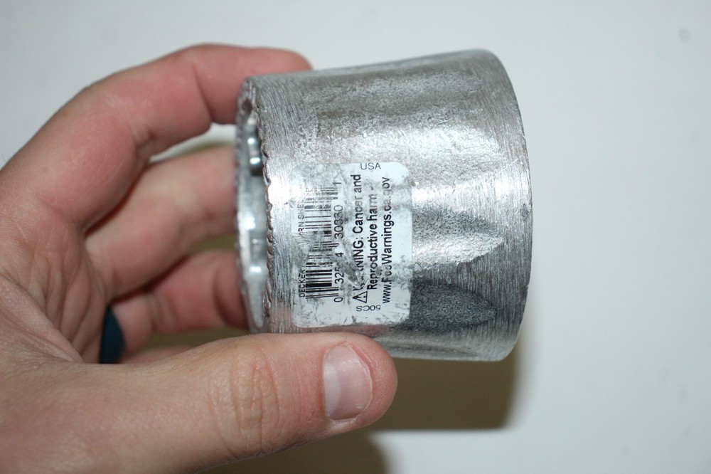 Decker Cast Aluminum Handheld Corn Sheller