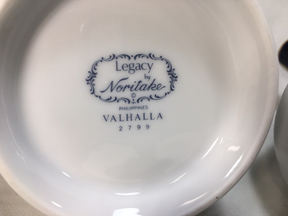 Noritake 'Valhalla' Covered SUGAR BOWL & CREAMER Set