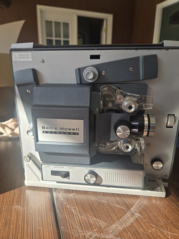 Vintage Bell & Howell Autoload Projector 357A