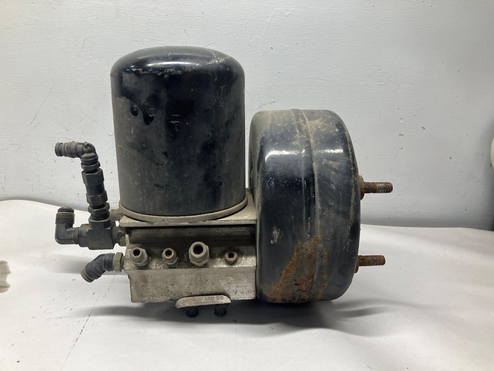 Bendix AD-IS Air Dryer - Used