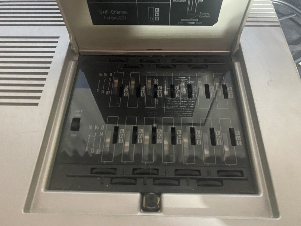 Panasonic Programmable Electric Tuner Timer Model PV A32E