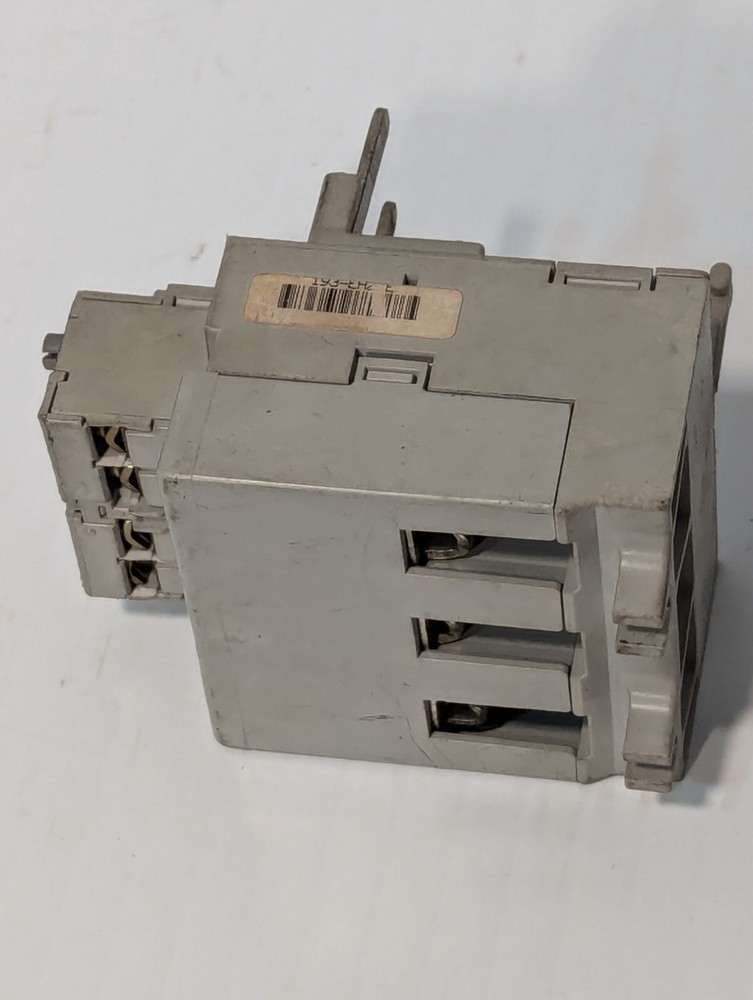 Allen-Bradley 193-EA2KE Solid State Overload Relay 26-85A,Ser A