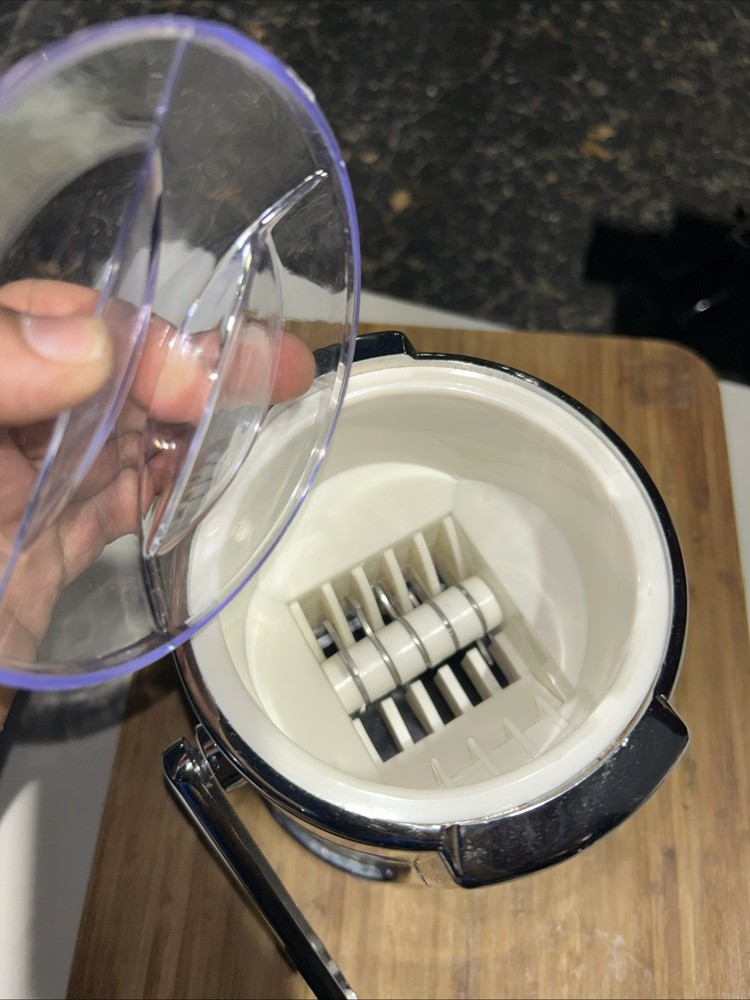 Nuvantee Hand Crank Ice Crusher