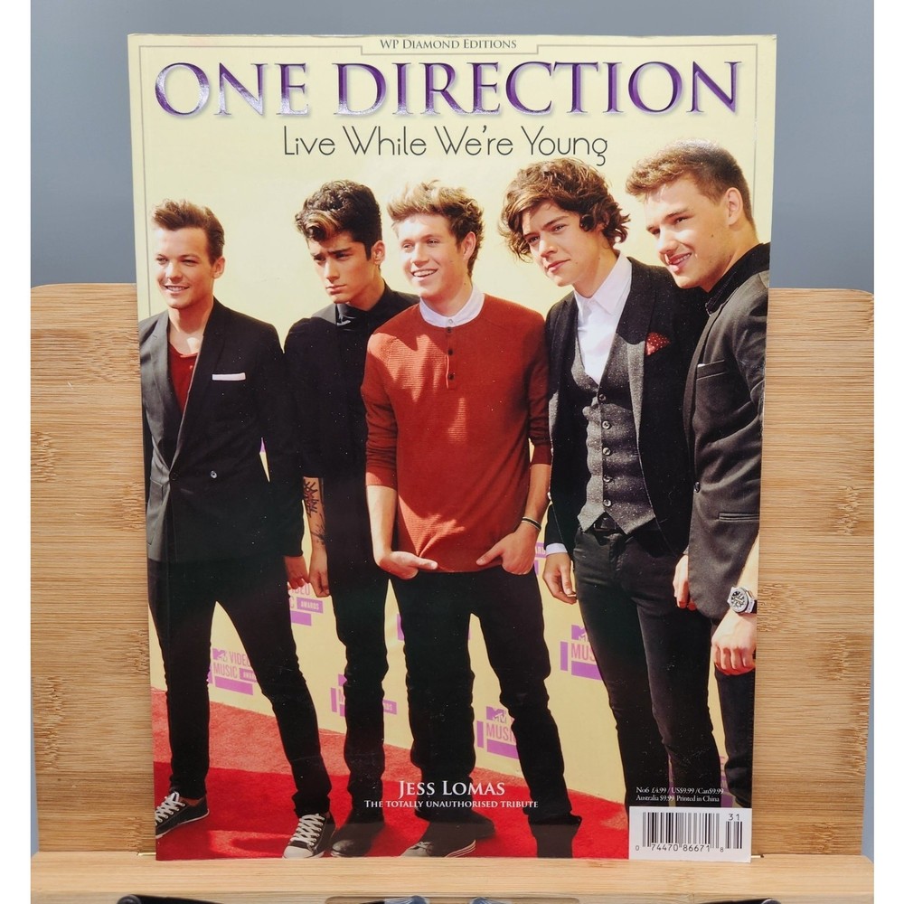 One Direction: Live While We're Young by Jess Lomas - WP Diamond Editions 2012