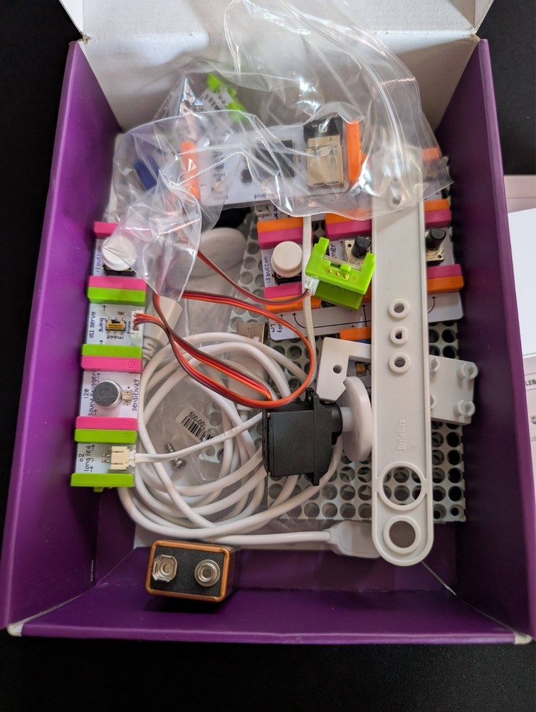 littleBits Electronics Arduino Coding Kit