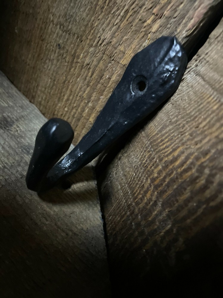 Wall Hook Vintage-Black Cast Iron Solid Core Metal STURDY Coat Towel Hat Hanger