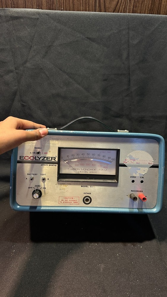 Vintage Ecolyzer Model 2800 Carbon Monoxide Analyzer
