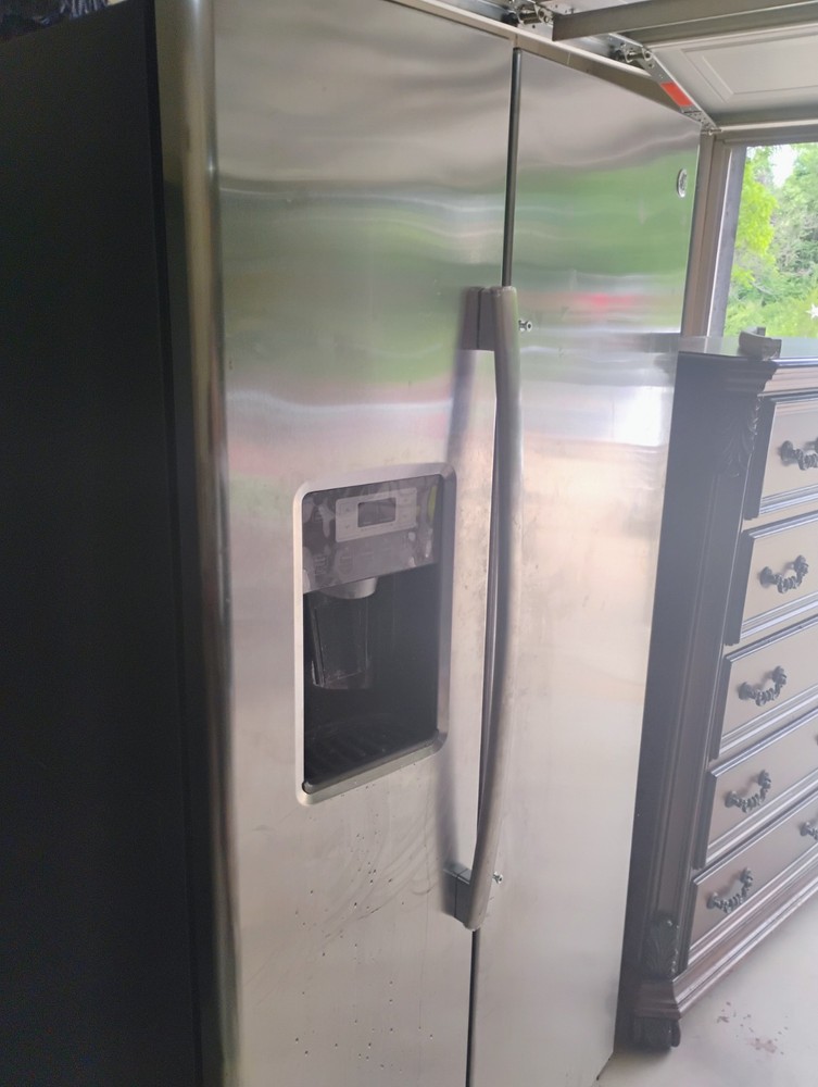 GE Refrigerator Full Size