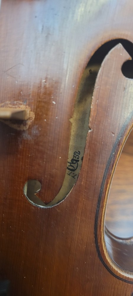Old 1932 German violin 4/4 Labeled TT GH