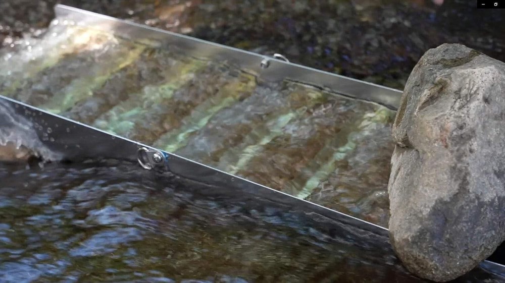 Durable 23-Piece Gold Mining Kit Featuring Folding Sluice Box and Tools
