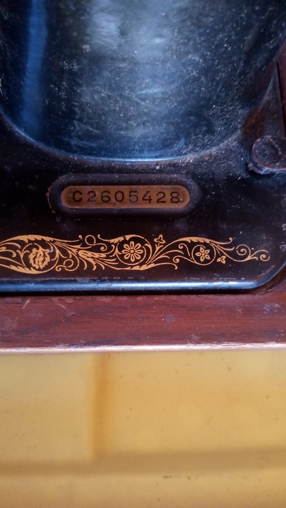Vintage Singer Sewing Machine