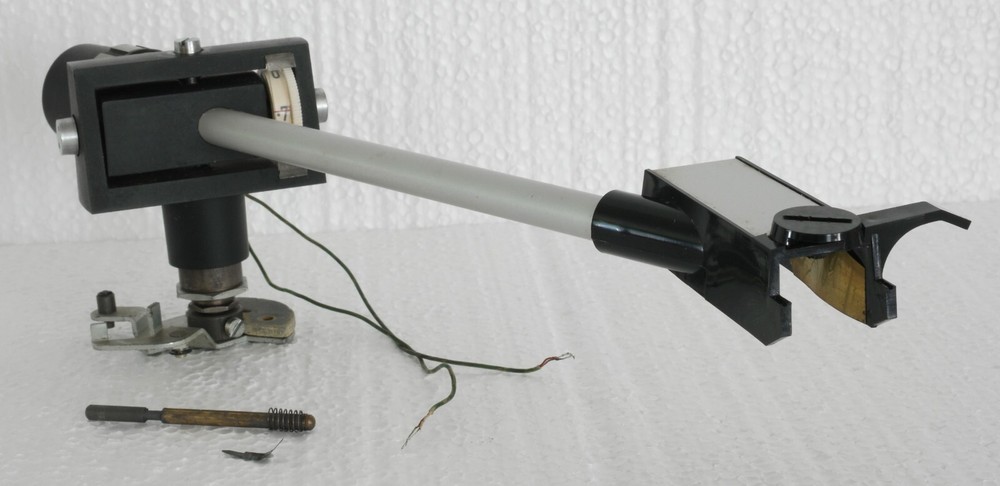Dual 1009 Turntable Part : Tonearm