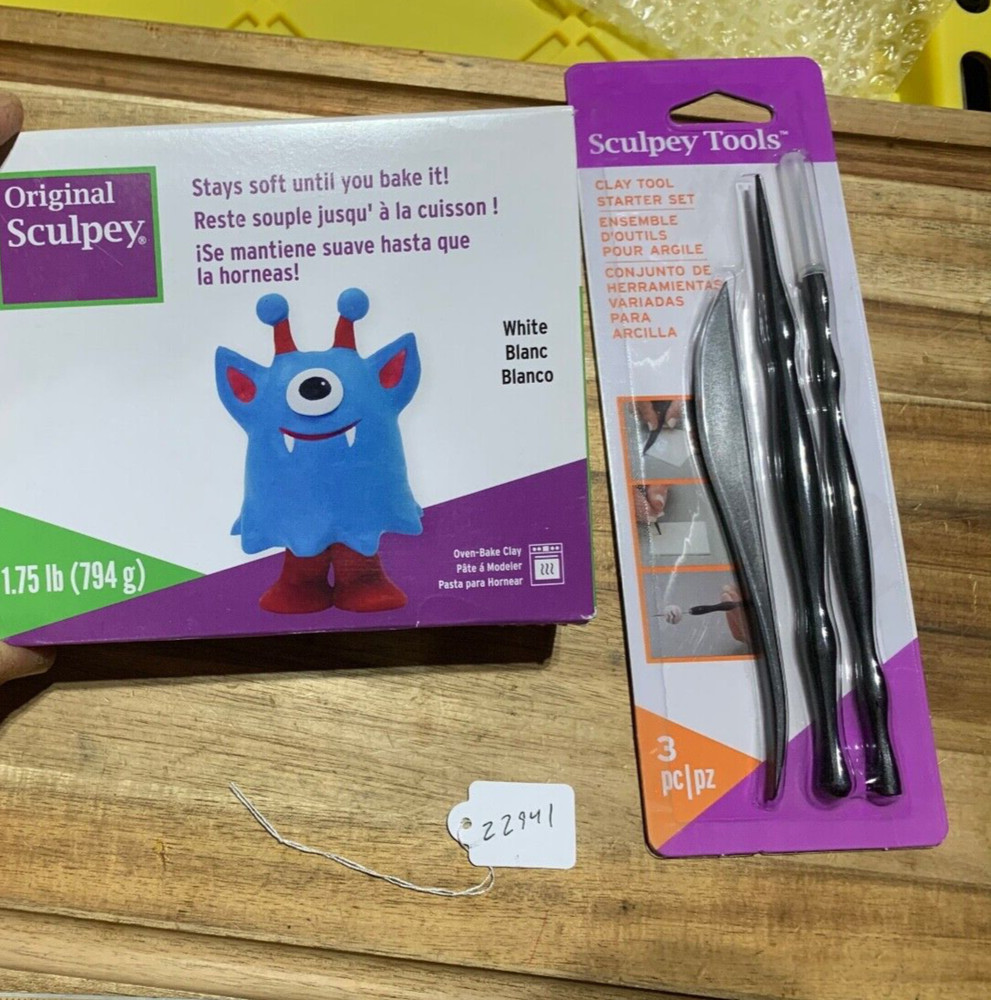 Original Sculpey 1.75 lb & sculpy tools    (22941)