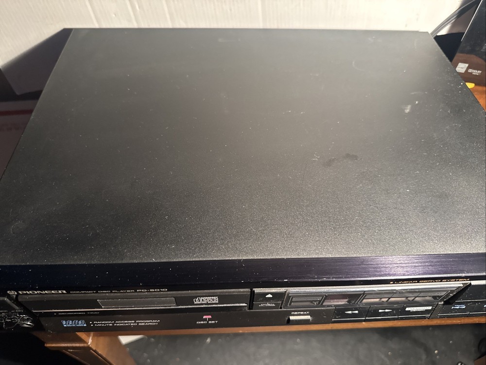 Pioneer PD-5010 Linear Servo Compact Disc Player Digital Audio Tested Working