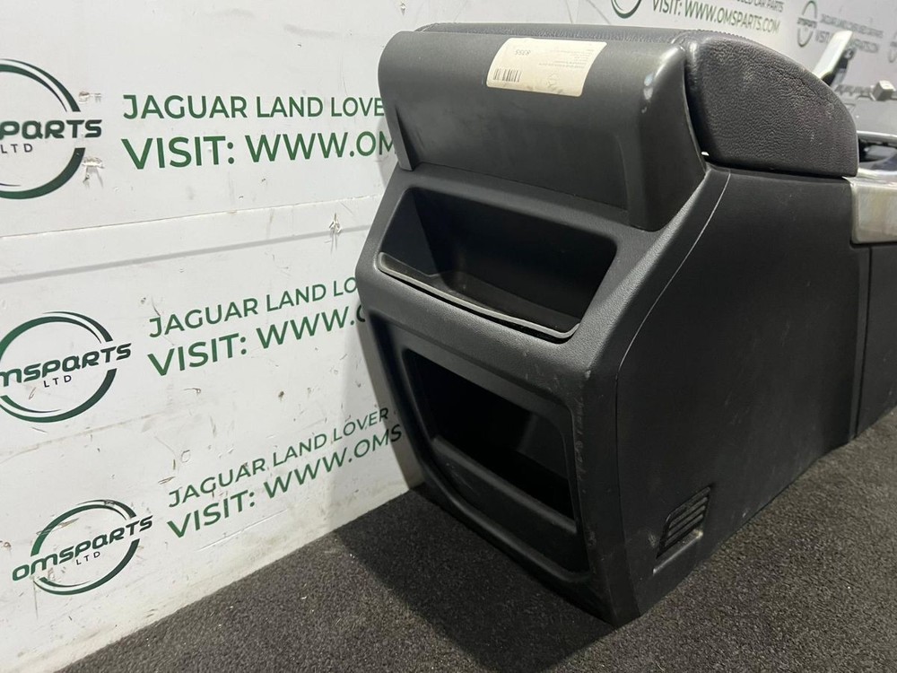 RANGE ROVER EVOQUE L538 CENTRE CONSOLE WITH ARMREST