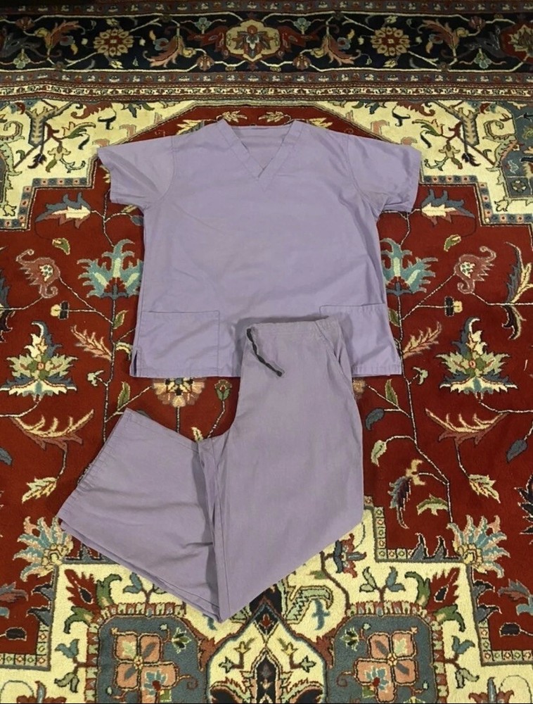 Medgear MG Lavender Scrub Set Large