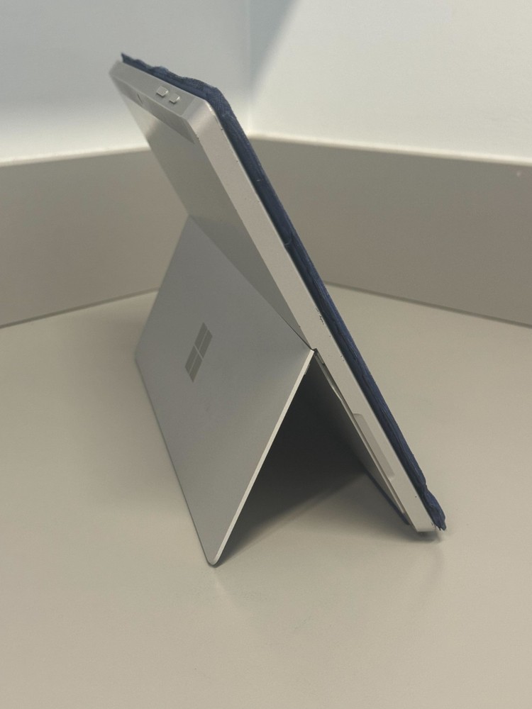 Microsoft Surface Pro 3 (Model 1645) 128GB
